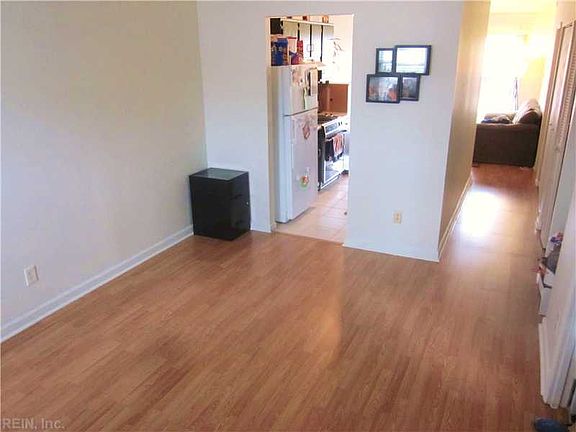 4th image of 1419 Sangaree Cir