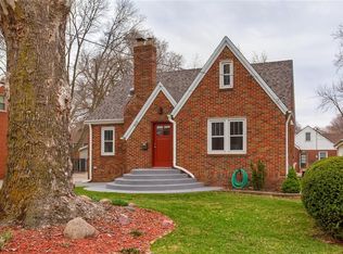 4612 Urbandale Ave, Des Moines, IA 50310