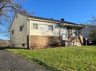 210 Burkhart Ave, Cincinnati, OH 45215