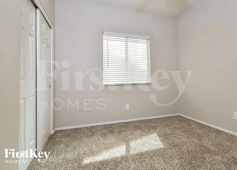 1527 Paradise Reef Ave — Photo 11