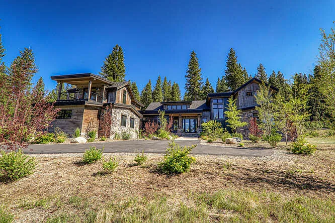 9535 Dunsmuir Way — Photo 42