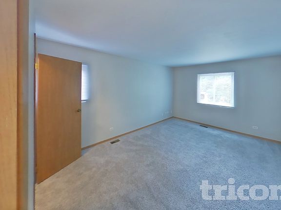 5th image of 1331 Fairfield Ct