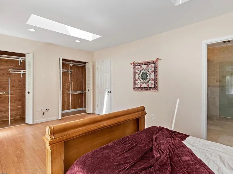 10254 Cherry Walk Ct — Photo 17