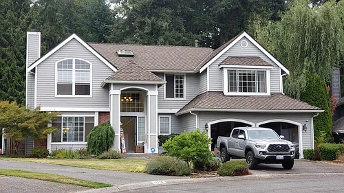 12715 52nd Pl W Photo 1