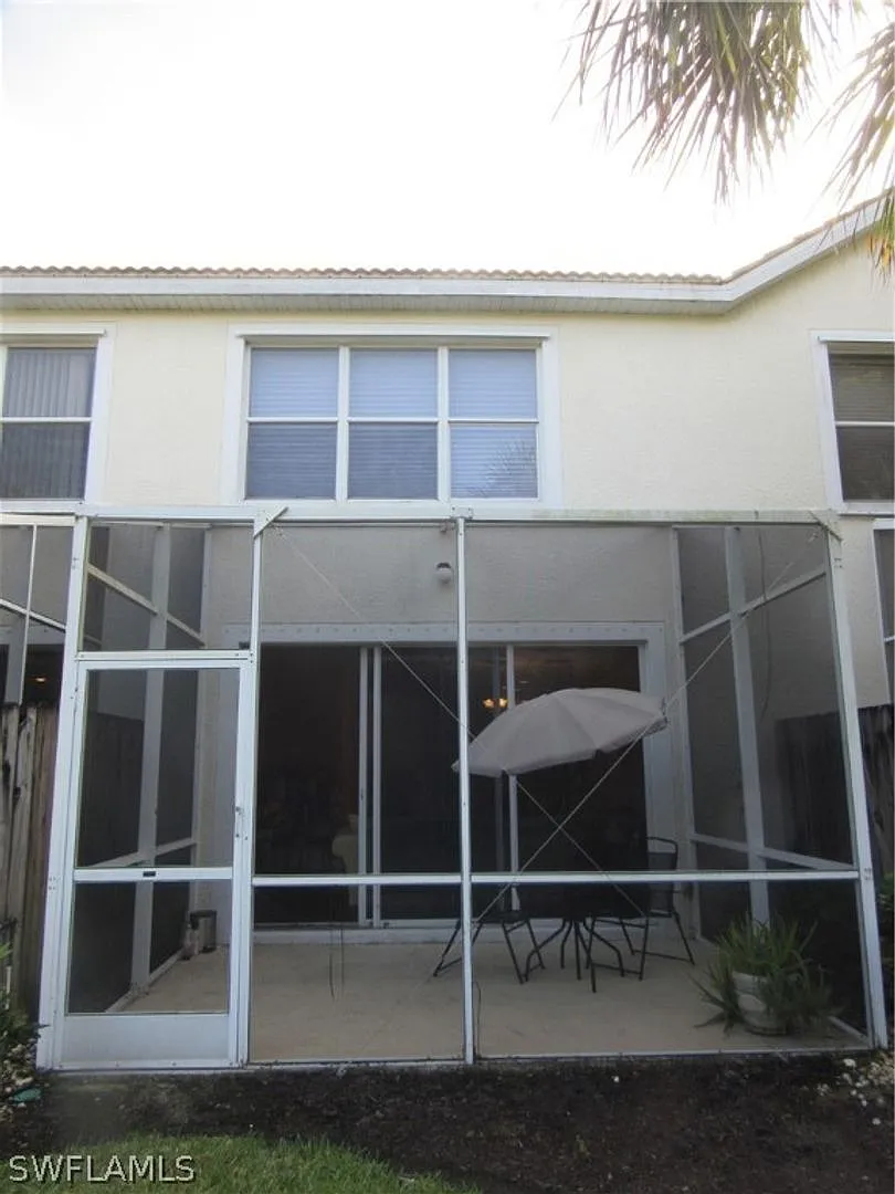 Stylish First-Floor Condo in a Prime Fort Myers Location — Photo 3