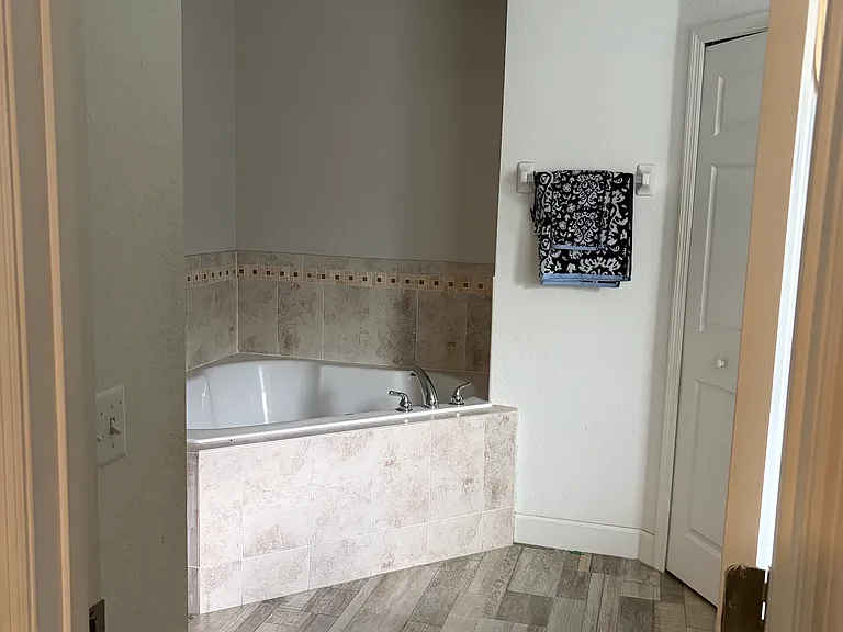 132 Crossing Dr — Photo 20