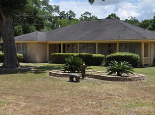 1133 Peebles St, Hempstead, TX 77445
