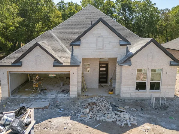 513 Armstrong Rd, Seagoville, TX 75159