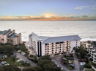 9002 Palmetto Dr APT 320, Isle Of Palms, SC 29451
