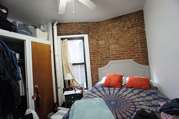 Rented by Compass | media 7