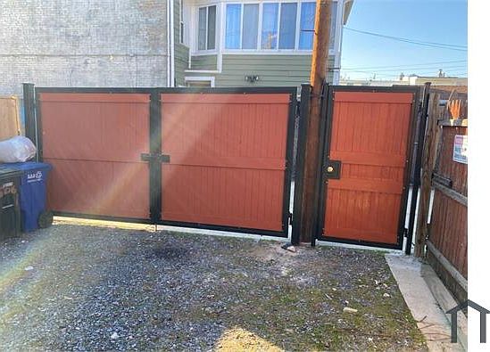 4th image of 606 19th St NE APT 2