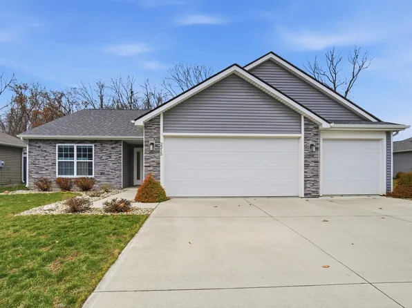 2215 Caesar Trl, Fort Wayne, IN 46818