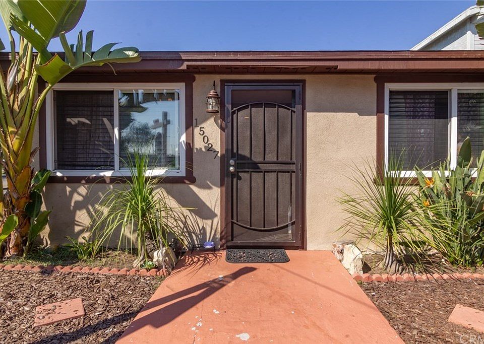 1st image of 15027 Kingsdale Ave