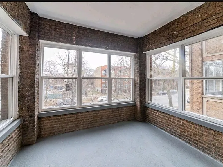 5826 S Michigan Ave #2 — Photo 5