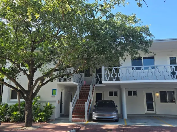 820 3rd St APT 14, Miami Beach, FL 33139