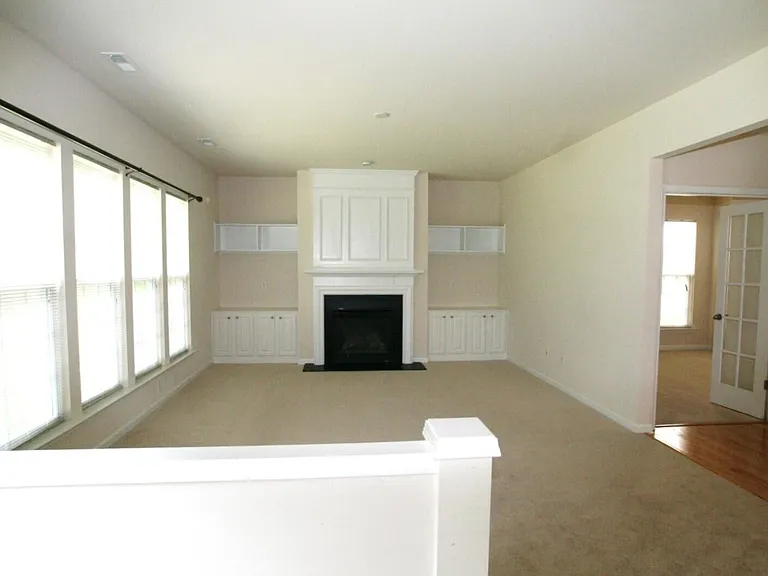 5324 Shaker Heights Ln — Photo 7