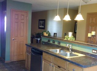 8329 Crete Ln, Blacklick, OH