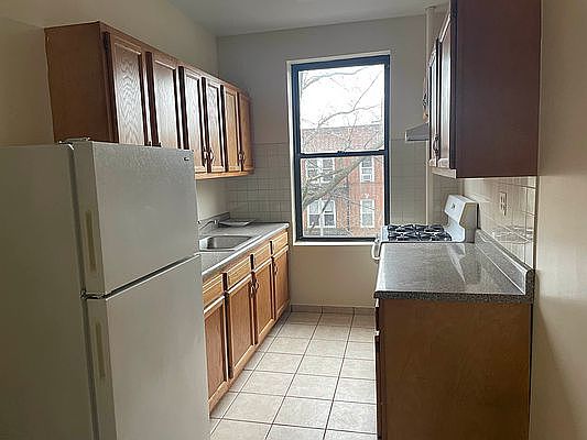 1st image of 24-55 27th St #3B