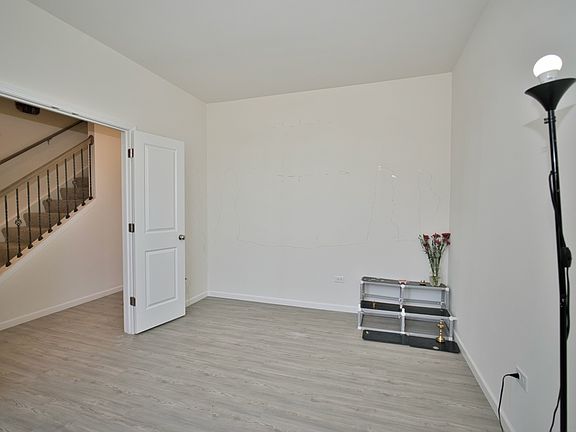 5th image of 1447 Kessler Dr
