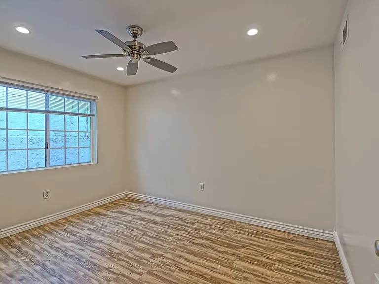 615 N Peck Ave — Photo 29