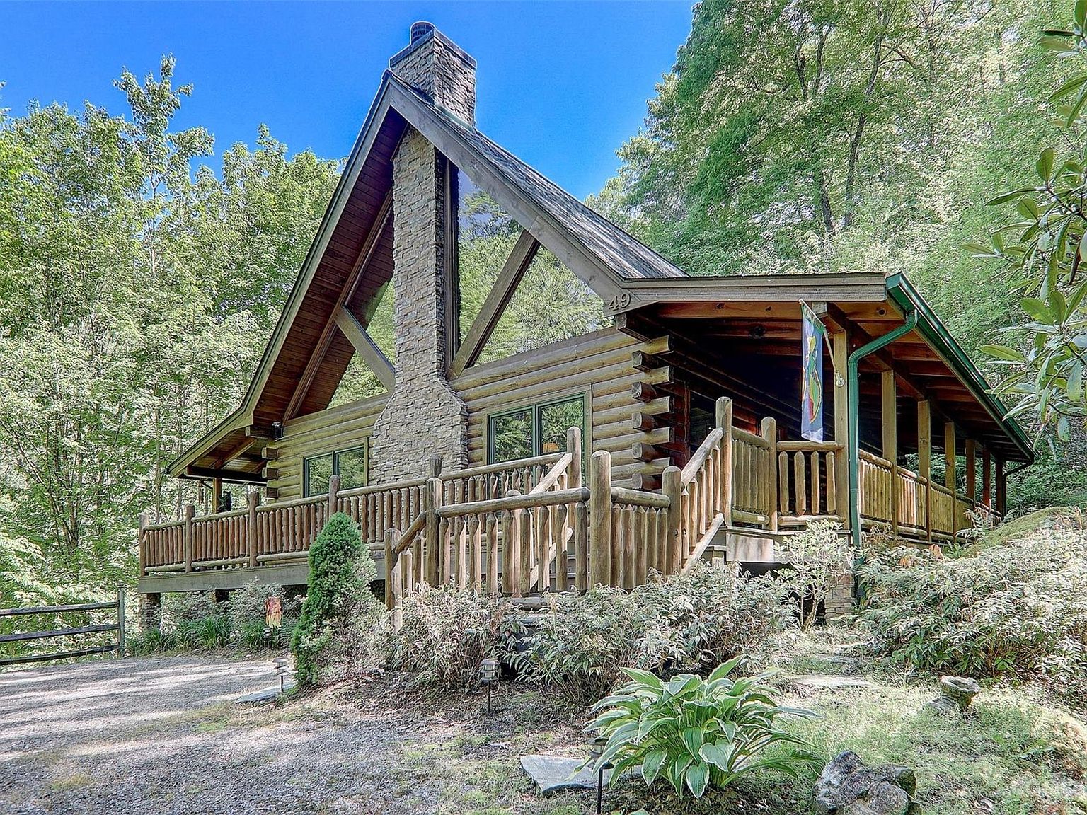 49 High Hopes Ln, Maggie Valley, NC 28751 | Zillow