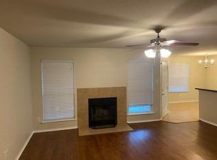 1001 Barbara St, Denton, TX 76209