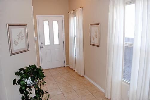 2nd image of 11001 Vistazo Pl SE