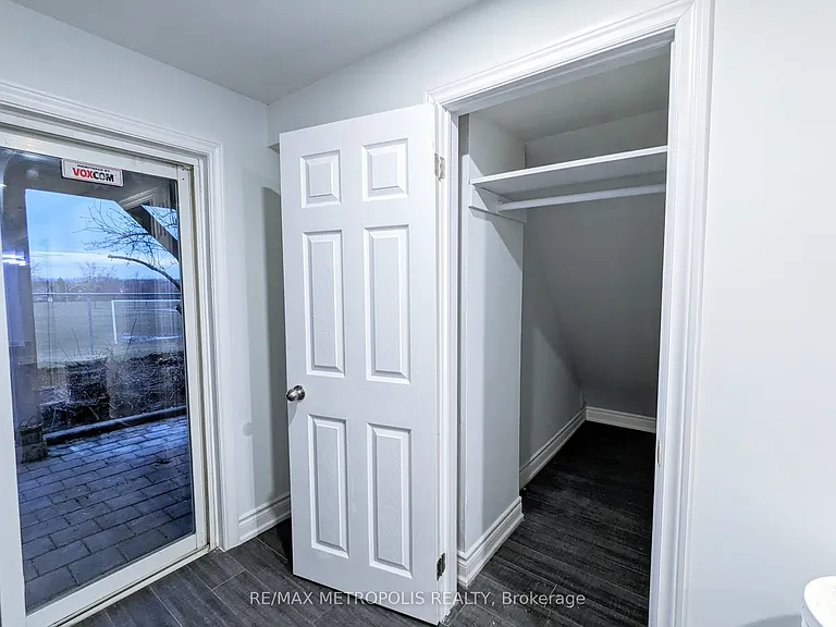 102 Hibbard Dr #BASEMENT — Photo 8