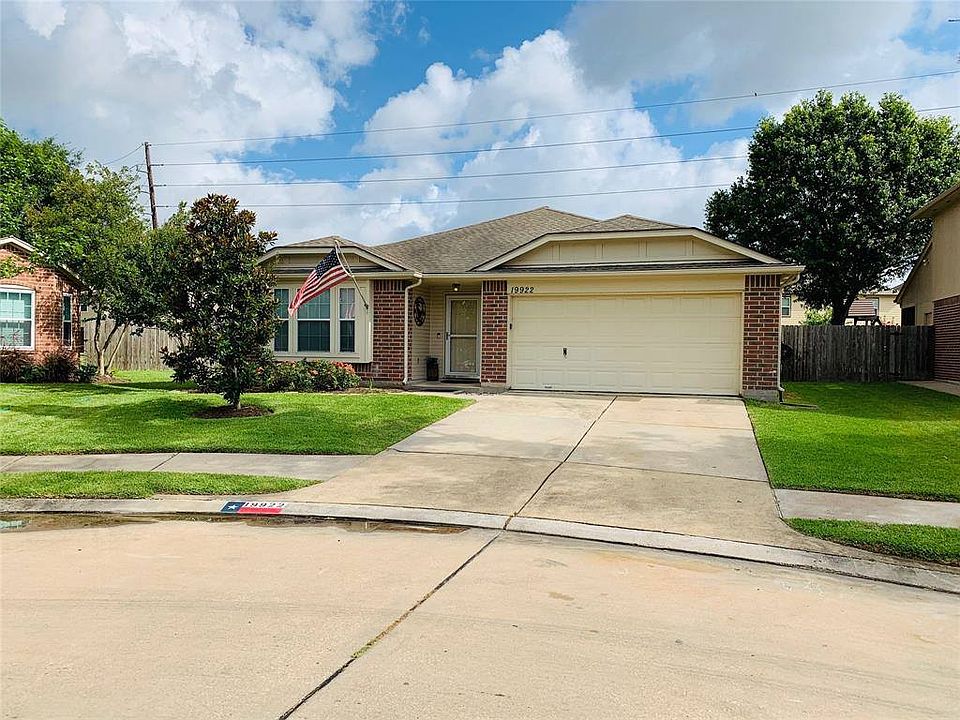 1st image of 19922 Black Cherry Bend Ct
