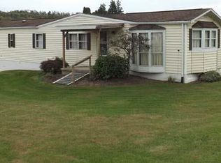 315 E New Market St, Freeburg, PA 17827