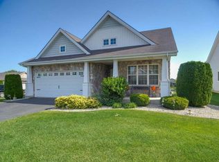 10123 Azalea Dr, Crown Point, IN 46307