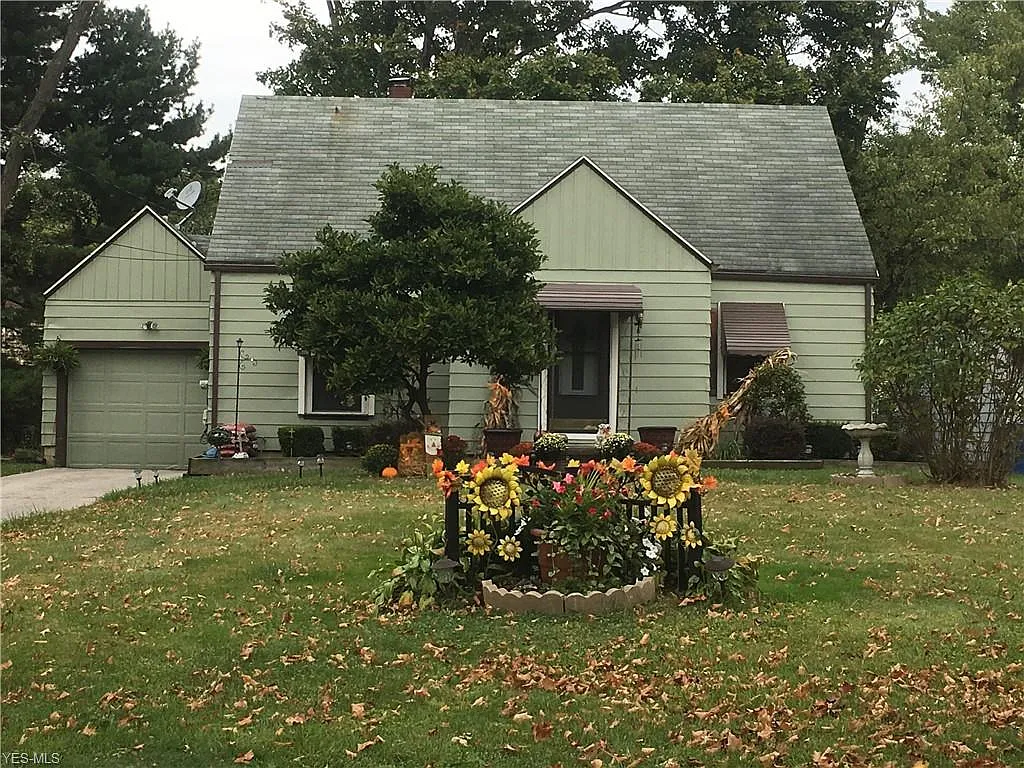 466 Annawan Ln photo 1