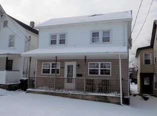 1046 Birkbeck St, Freeland, PA 18224