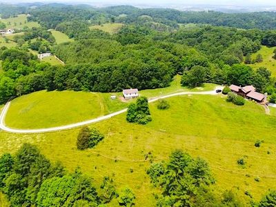 974 Huckleberry Rd, Crockett, VA, 24323