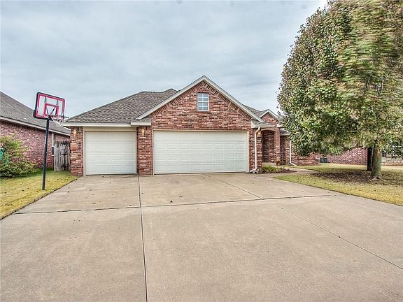 2nd image of 13905 Korbyn Dr