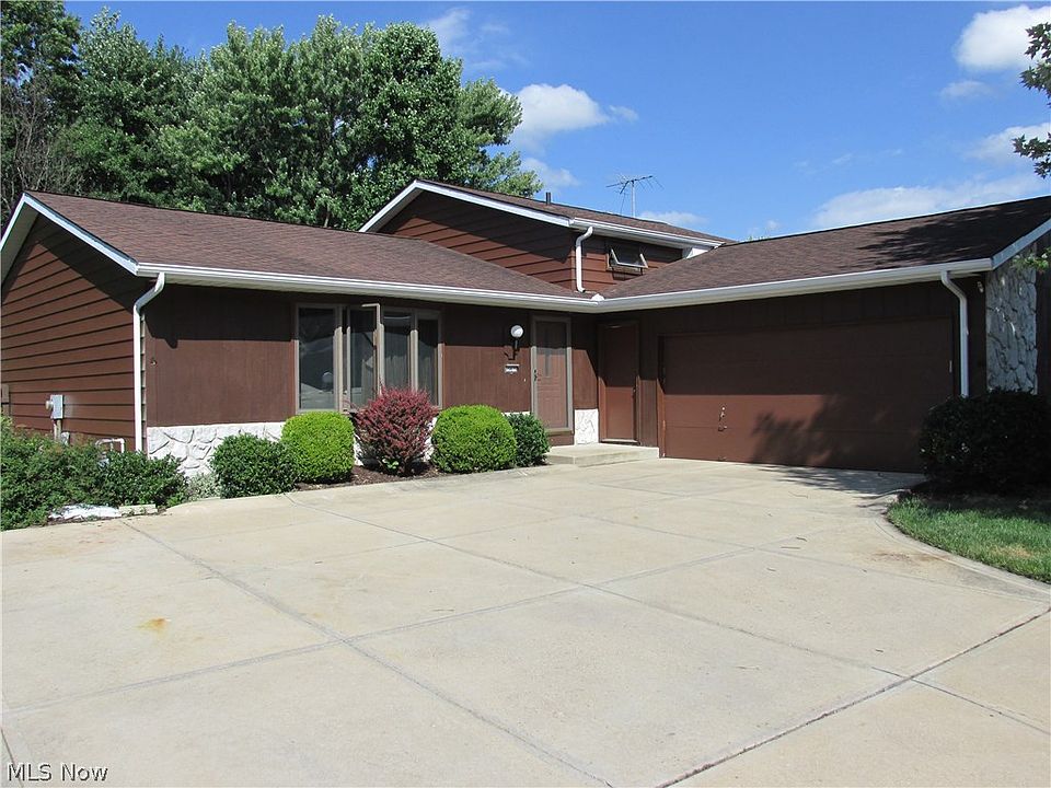 1st image of 15675 Walnut Creek Dr