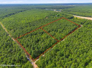 221 Plantation Rd, Wilmington, NC 28411