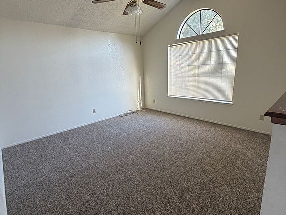 2nd image of 1635 E Eastbrook Ave