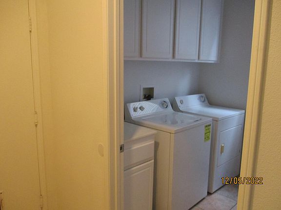 4th image of 29889 Cherry Hill Dr