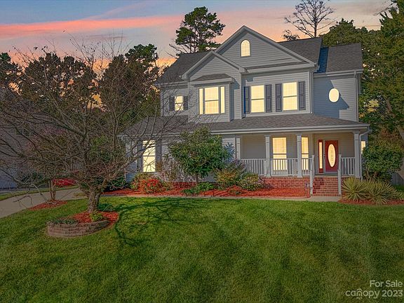 4th image of 10195 Claybrooke Dr