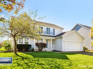 2215 Beaumont Ct, Aurora, IL 60502