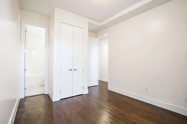 Rented by Nooklyn NYC LLC | media 33