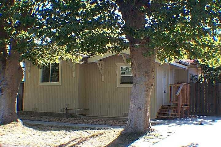1st image of 1320 Kern St