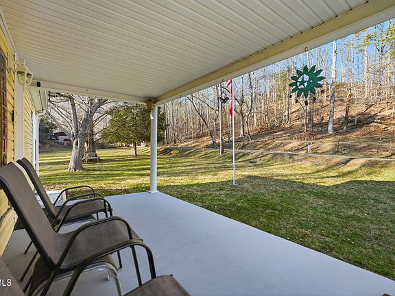 3rd image of 3311 Rebecca Rd