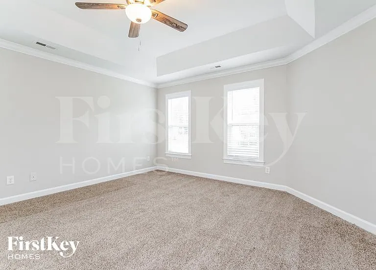 414 Winfred Dr — Photo 7