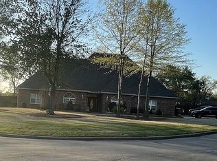 1706 S Kings Rd, Okmulgee, OK 74447