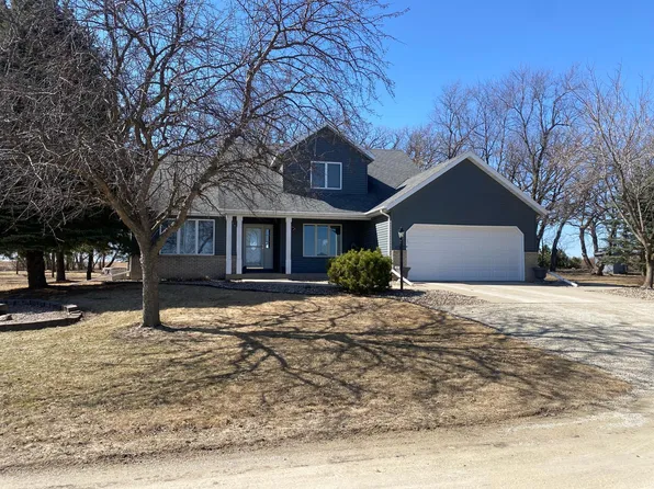 8735 30th St SE, Eyota, MN 55934