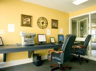 6390 S Centennial Pl APT C, Glen Burnie, MD 21061