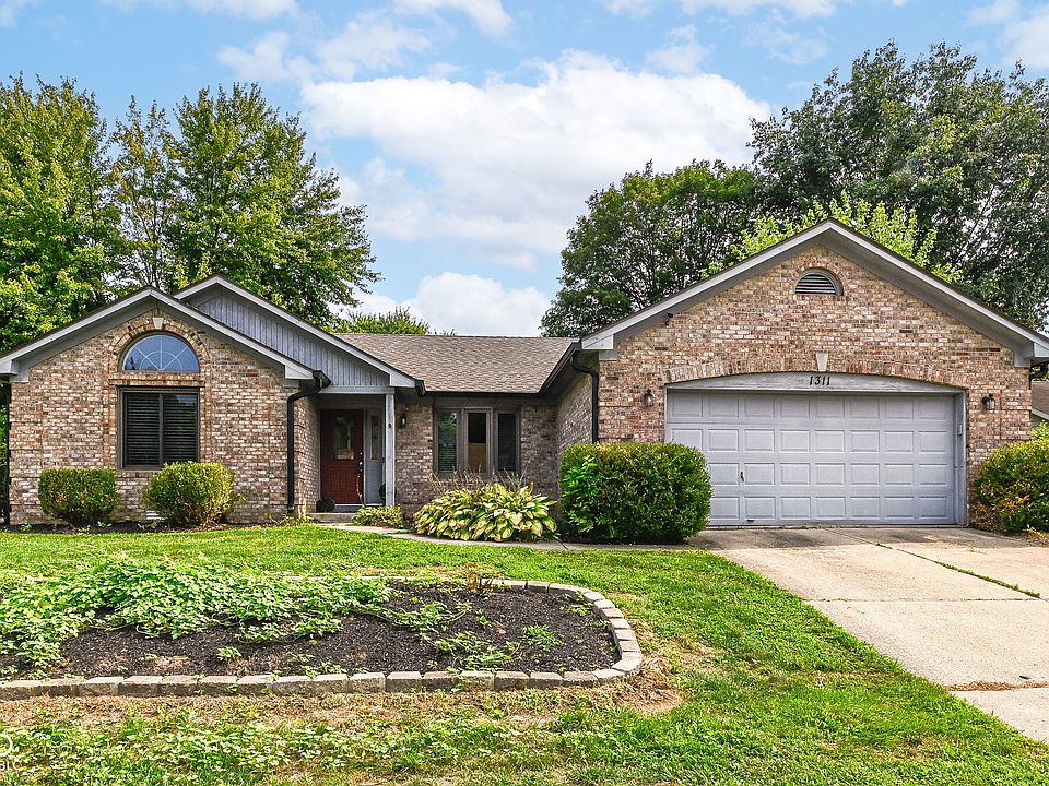 1st image of 1311 Custer Ct