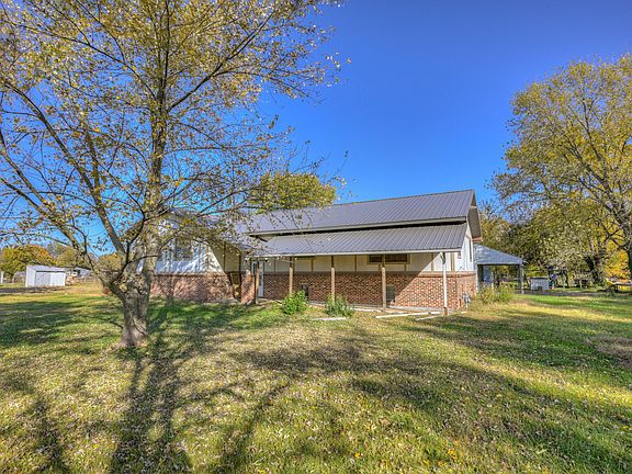 2nd image of 5396 County Road 200